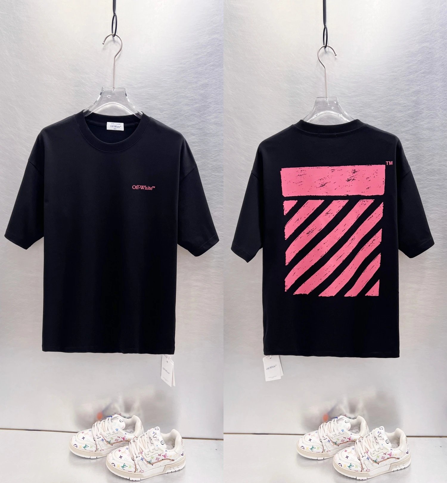 Off-White T-Shirts Graphic-print crew-neck — Black 9627