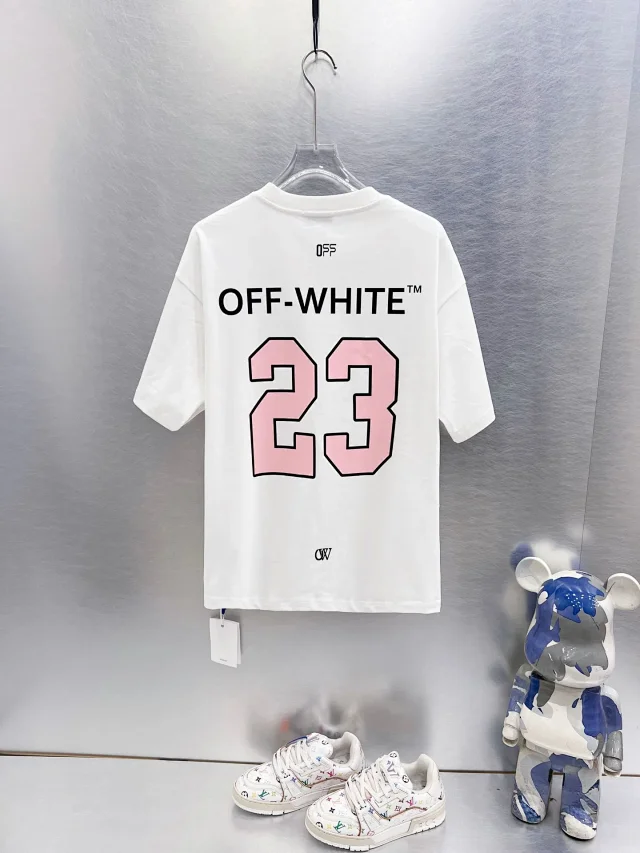 Off-White T-Shirts Graphic-print crew-neck product detail image 7