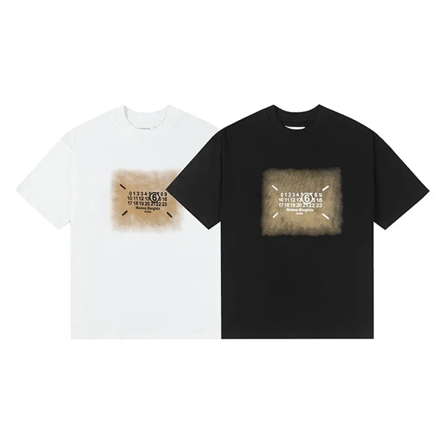 Maison Margiela T-Shirts Number 6 Graphic T-Shirt product detail image 11