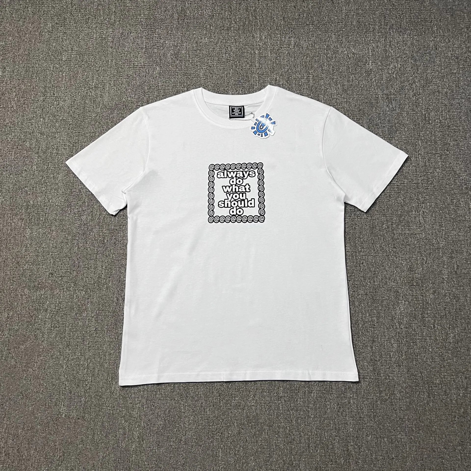 A&D T-Shirts Graphic Print Short-Sleeve T-Shirt — AD15
