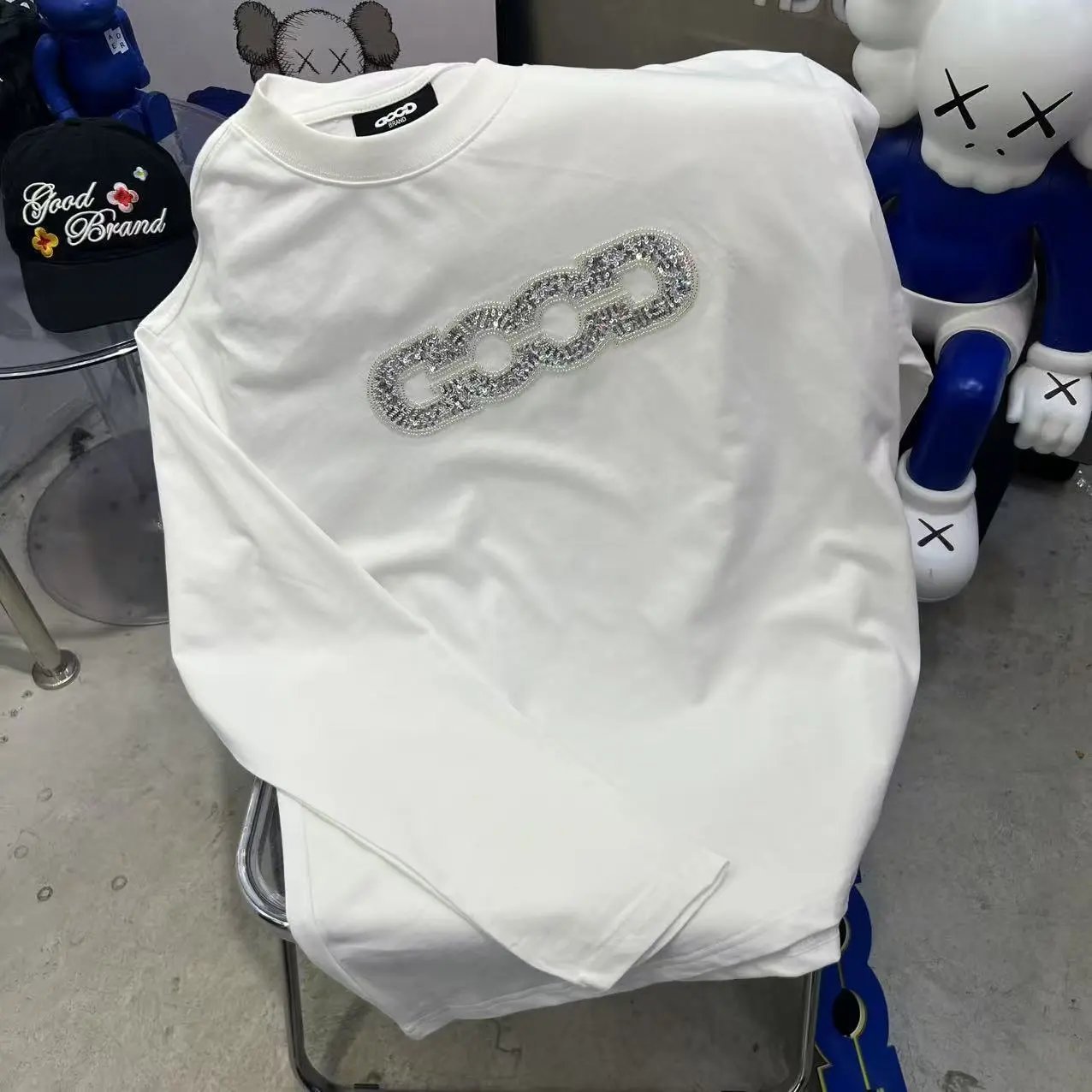 Good Brand Hoodies & Sweatshirts Rhinestone Graphic Sweatshirt Collection — G45 White