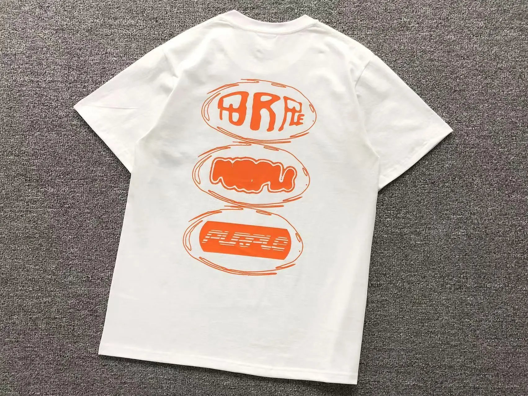 BAPE T-Shirts Short-Sleeve Graphic Print — 435 white