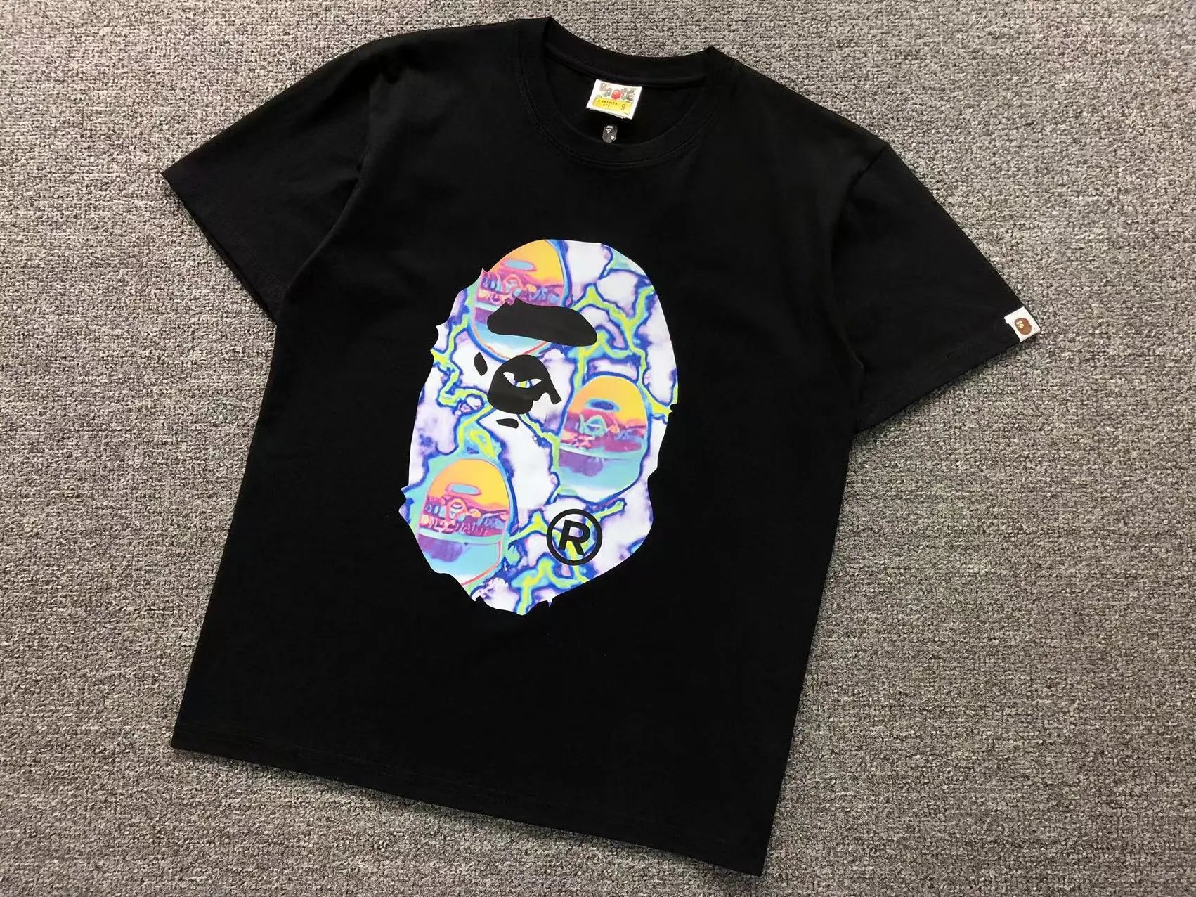 BAPE T-Shirts Short-Sleeve Graphic Print — 447 black
