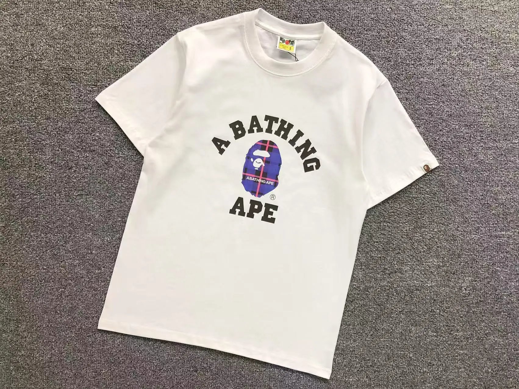 A Bathing Ape T-Shirts Graphic Print — 430 white