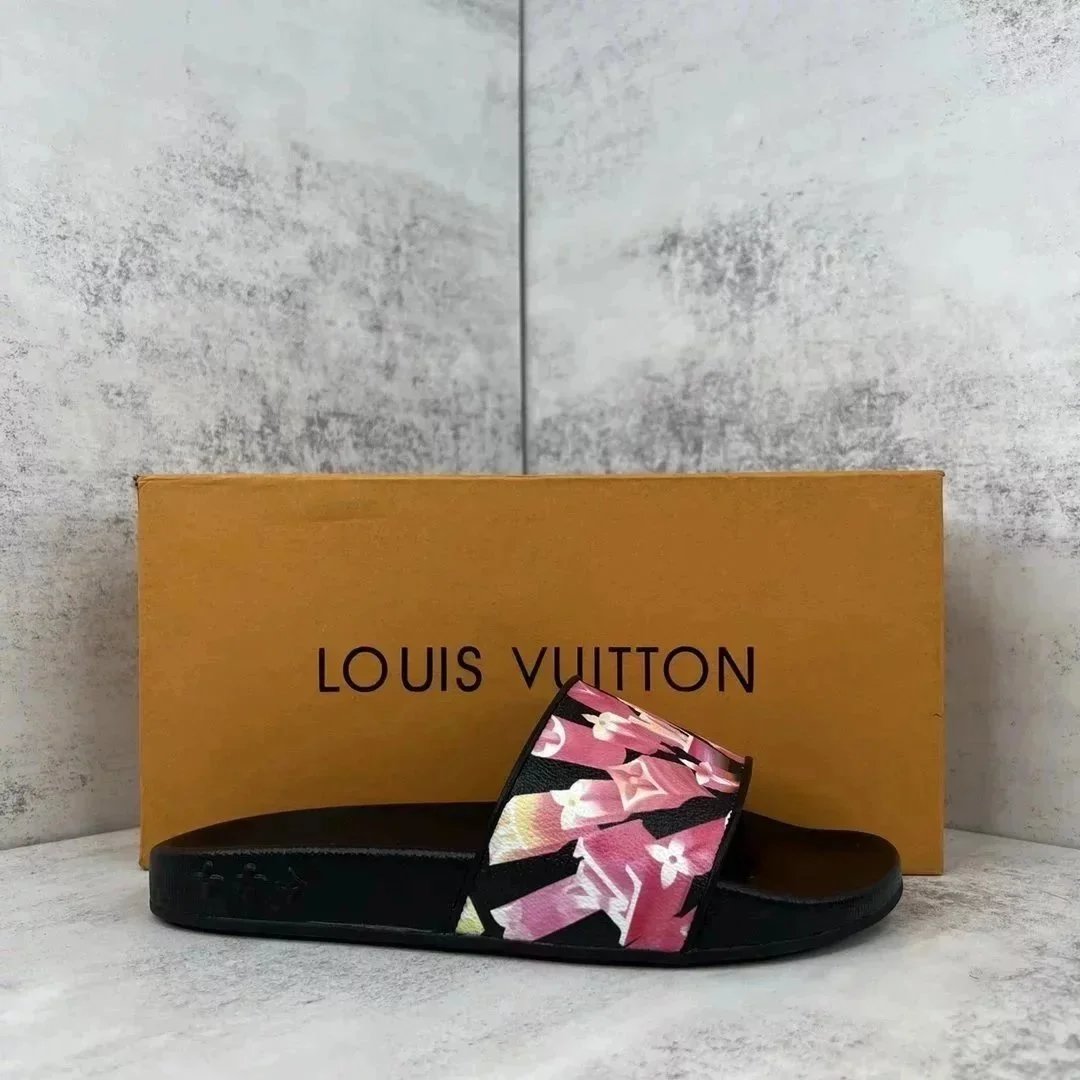 Louis Vuitton Slippers 27LZ-1 — 19