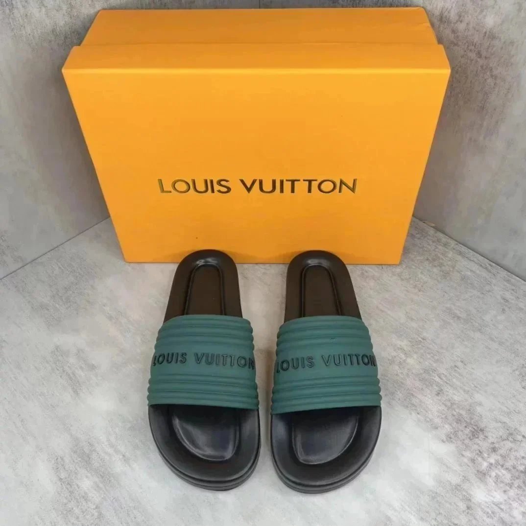 Louis Vuitton Slippers 27LZ-1 — 37