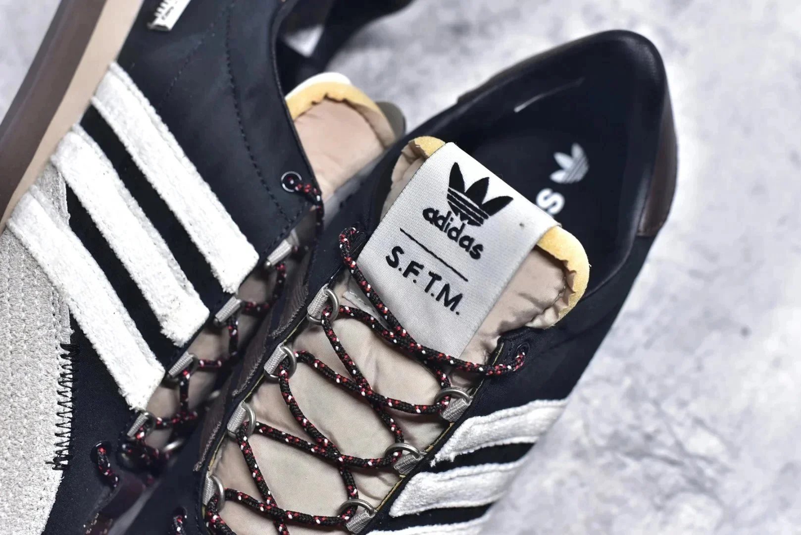 Adidas Sneakers SFTM-003 image 8