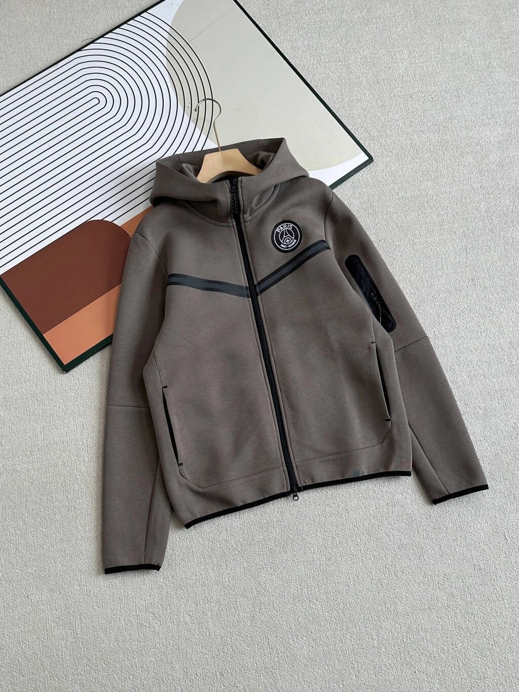 Paris Saint-Germain Tracksuits Hooded Zip Tracksuit — Coffee-colored coat