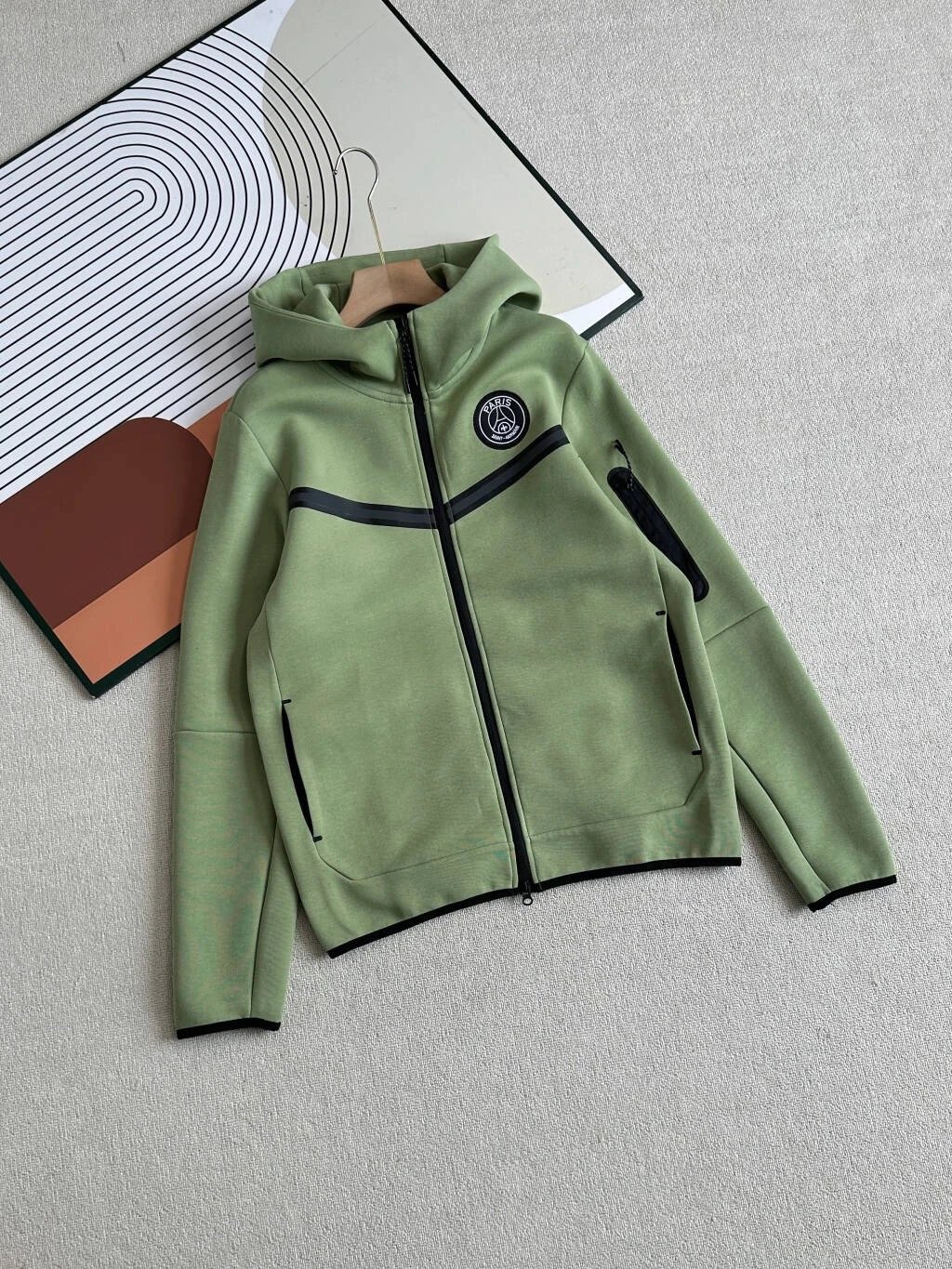 Paris Saint-Germain Tracksuits Hooded Zip Tracksuit — Grass green coat
