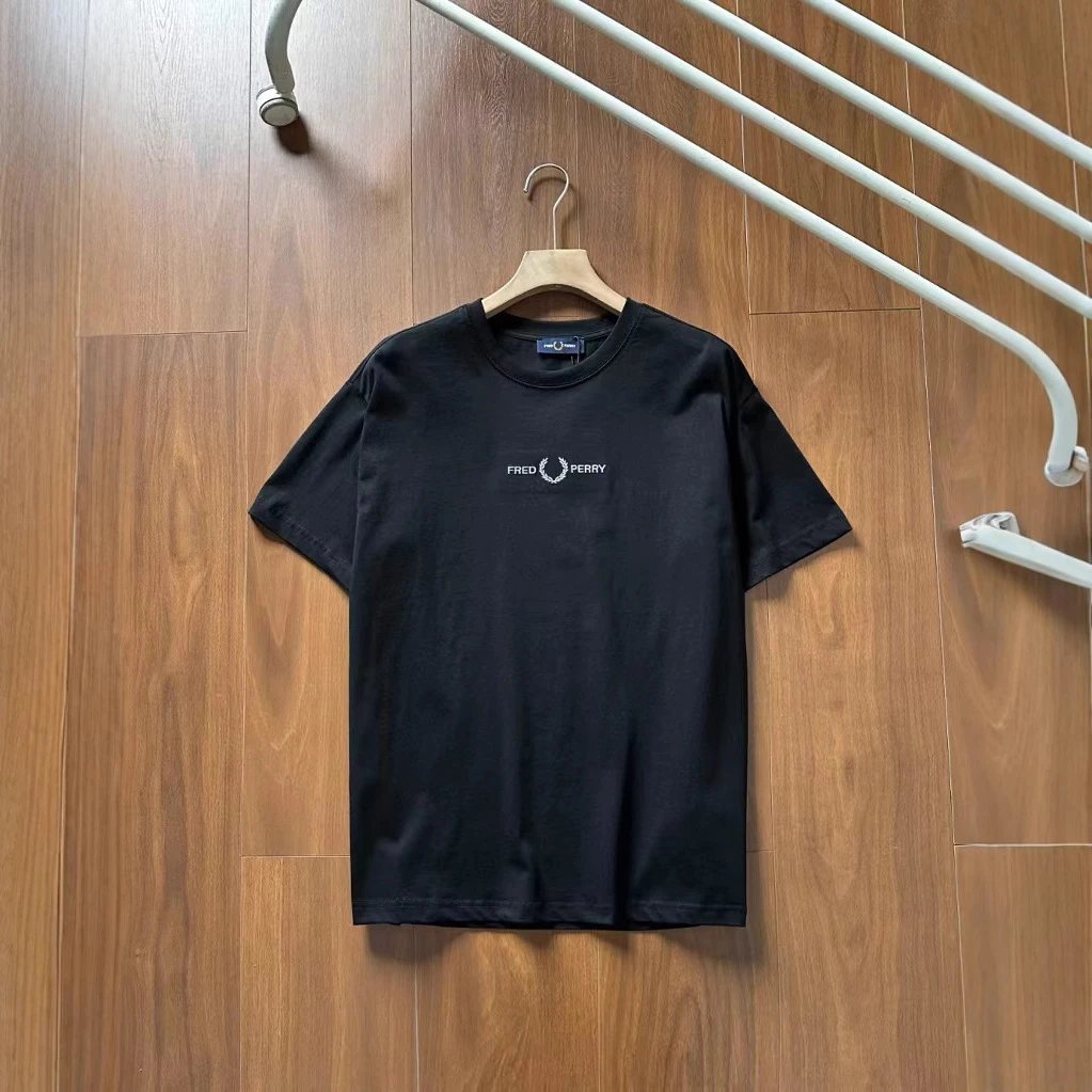 Fred Perry T-Shirts Laurel Wreath Logo Crew Neck T-Shirt image 6