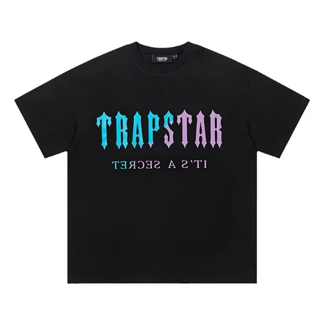 Trapstar T-Shirts Logo Graphic Short-Sleeve T-Shirt product detail image 5