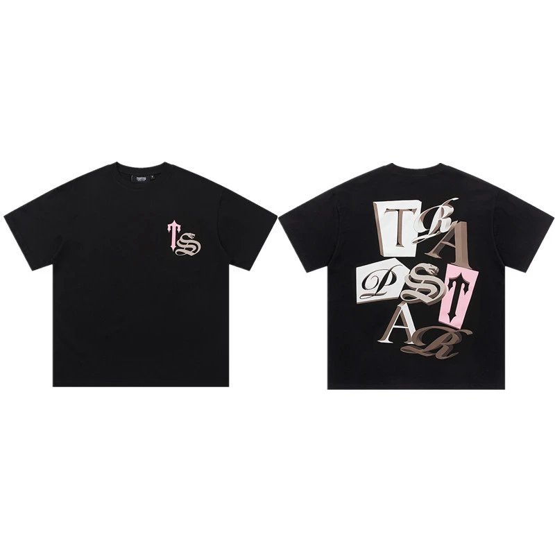 Trapstar T-Shirts Graphic Logo Short-Sleeve T-Shirt — 743 Black