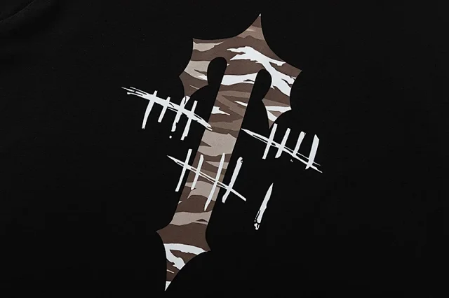 Trapstar T-Shirts Graphic Logo Short-Sleeve T-Shirt product detail image 3