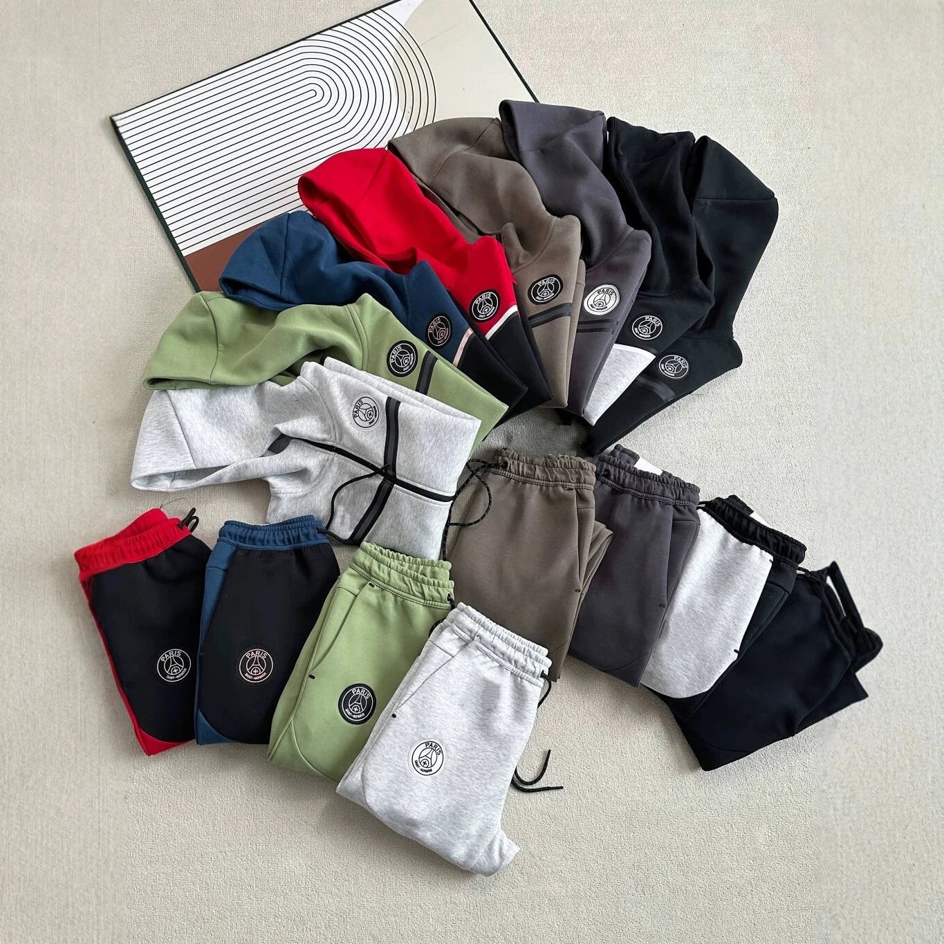 Nike Tech Fleece Zip-Up Hoodie