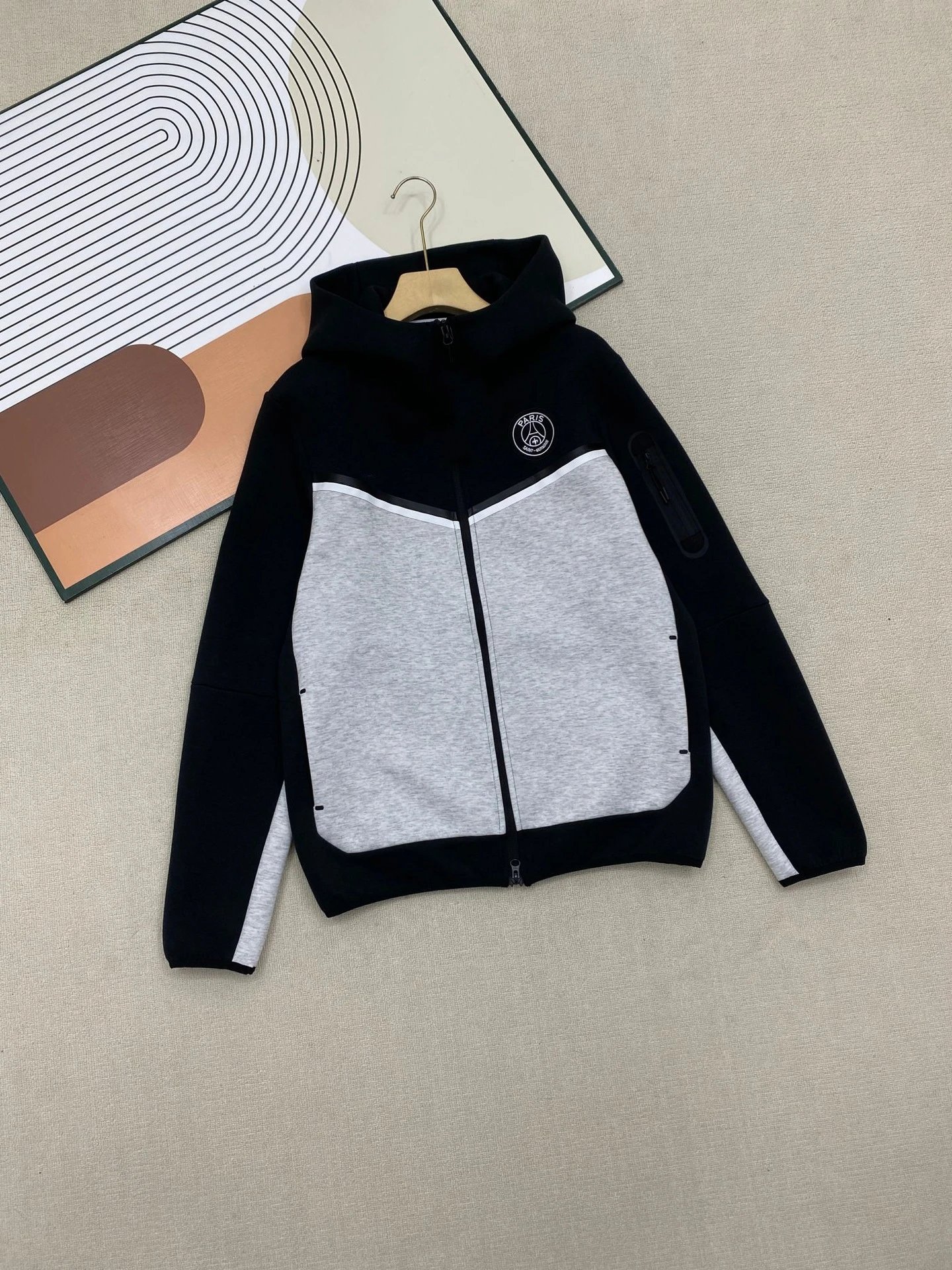 Paris Saint-Germain Tracksuits Hooded Zip Tracksuit — Black spell light gray coat