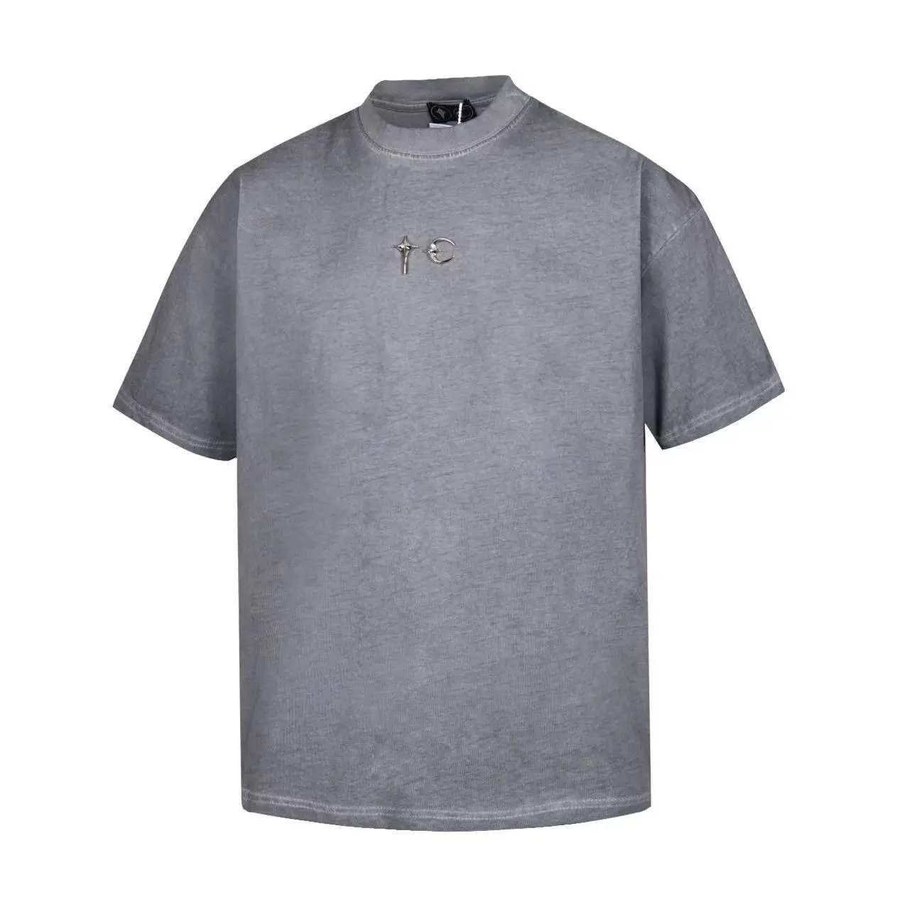 Unbranded T-Shirts Star and crescent moon graphic — Metallic gray