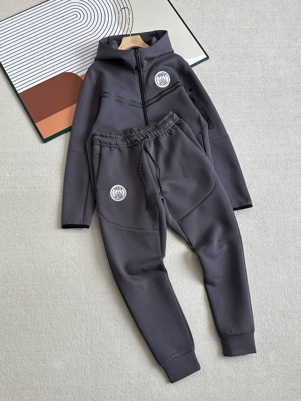 Paris Saint-Germain Tracksuits Hooded Zip Tracksuit — Charcoal gray suit