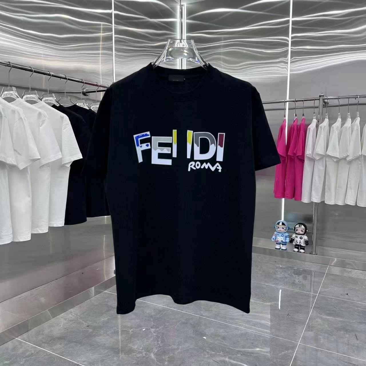 Fendi T-Shirts Short-Sleeve Logo Print — F54