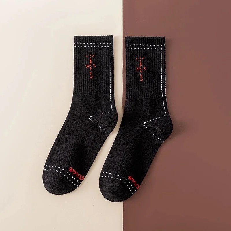 Cactus Jack Socks Ribbed crew with embroidered graphic motifs — Barbed hook 4.0 black lettering