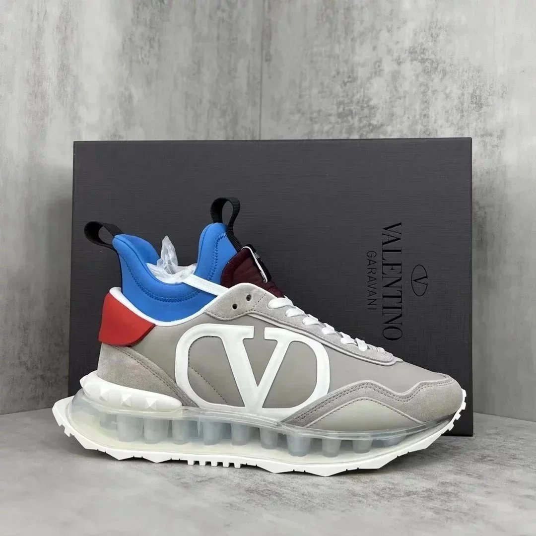 Valentino Garavani Sneakers V-Logo chunky image 6