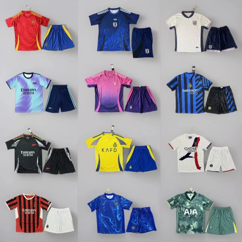 Adult football uniform 1