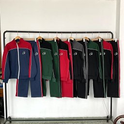 Colorblock stand-up