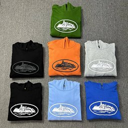 Loose hooded sweatsh