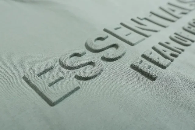 Fear of God T-Shirts Essentials embossed-logo T-shirt product detail image 4