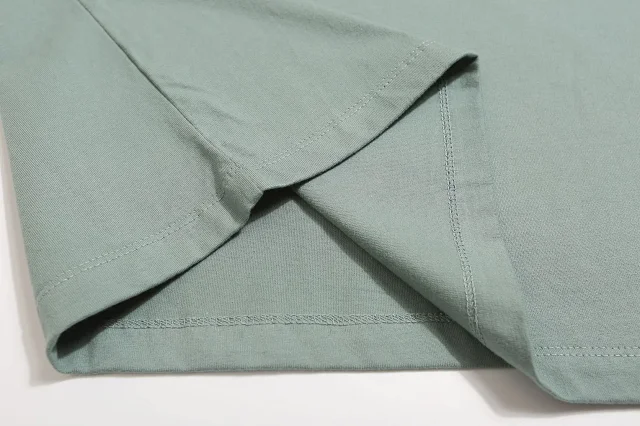 Fear of God T-Shirts Essentials embossed-logo T-shirt product detail image 5