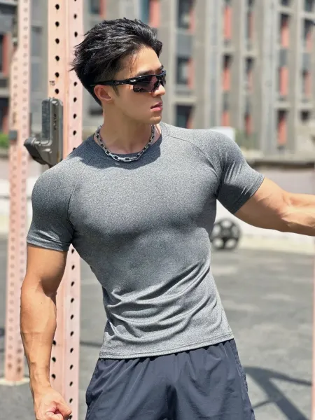Design Performance Compression T-Shirt White Base-Layer - 18