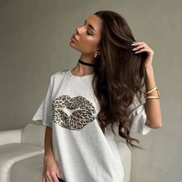 Design Leopard Print Lips Graphic Oversized T-Shirt Gray T-Shirts - 1
