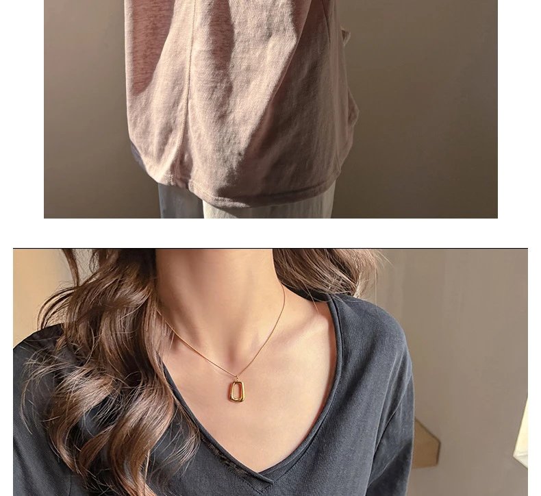 Design V-Neck Oversized T-Shirt Black - 26