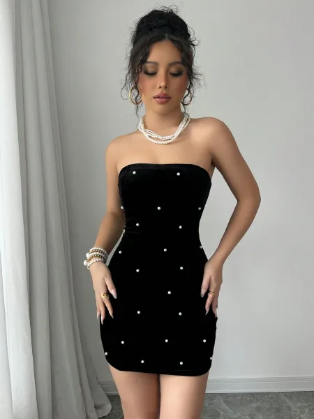 Design Black Velvet Pearl-Embellished Strapless Mini Dress - 9