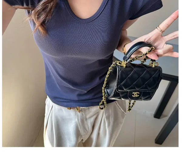 Design V-Neck Ribbed T-Shirt Beige T-Shirt - 26