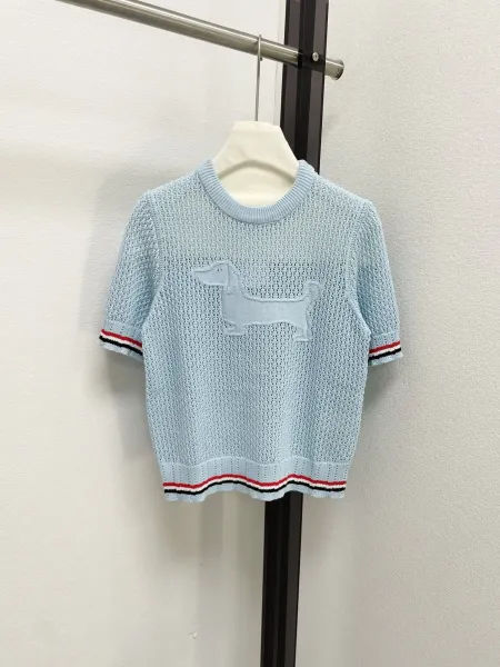 Design Open-Knit Short-Sleeve Sweater Navy with Red-White Trim - 8