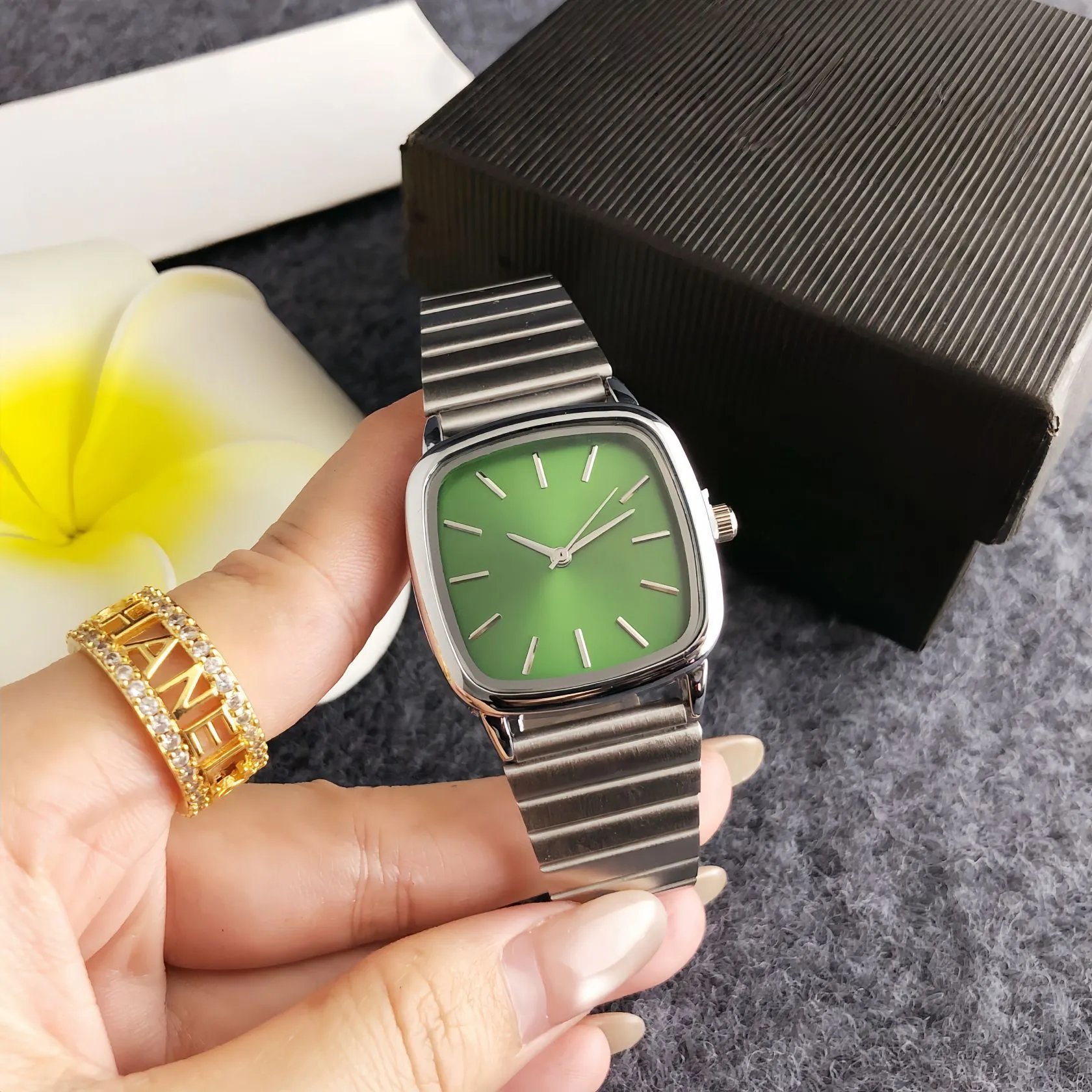 Design Square Green Dial Stainless Steel Watch Watches