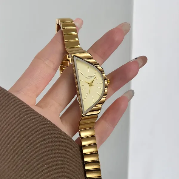 Design Triangle Dial Gold Tone Quartz Watch Watches - 14