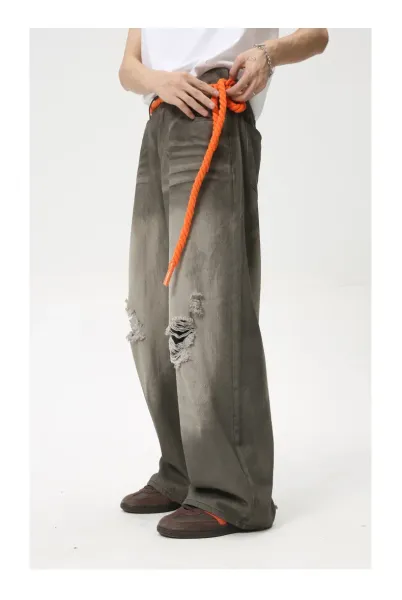 Design Wide-Leg Distressed Gray Jeans - 17