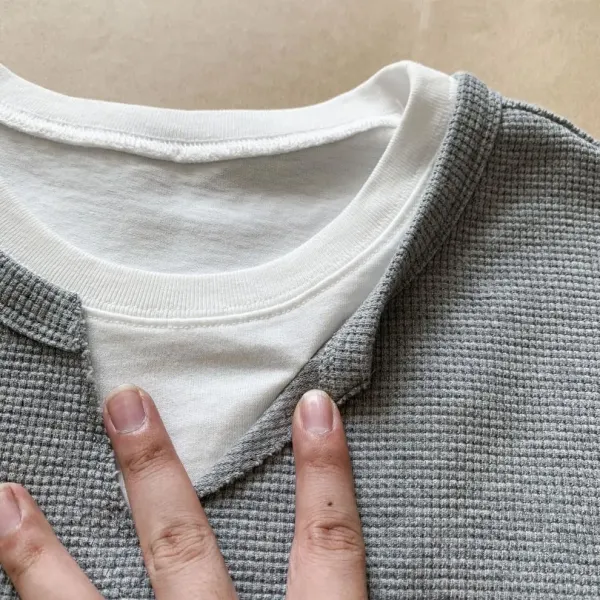 Design Layered V-Neck Thermal Gray Long Sleeve Top - 19