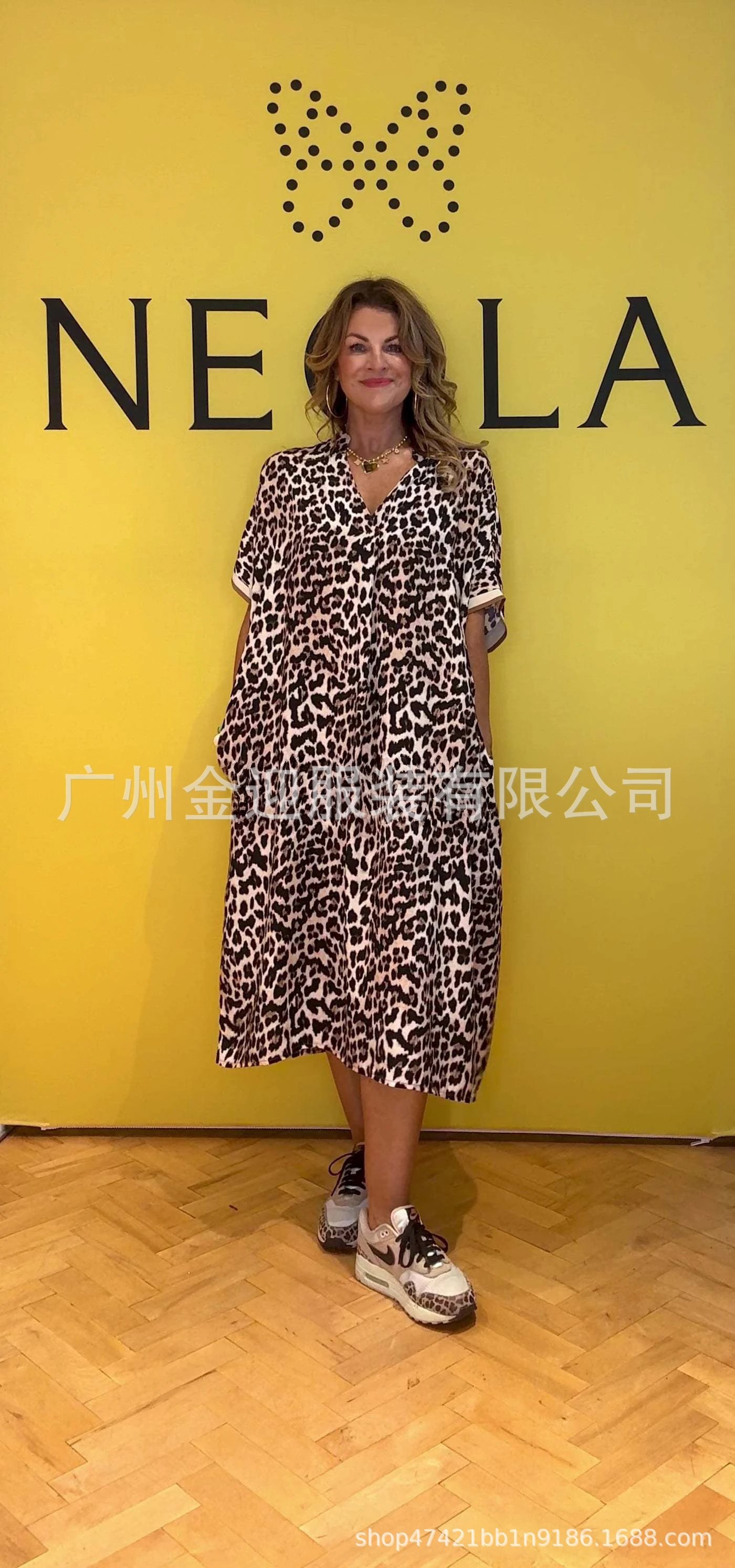 Design Printed V-Neck Midi Dress Blue Pink Multicolor - 15