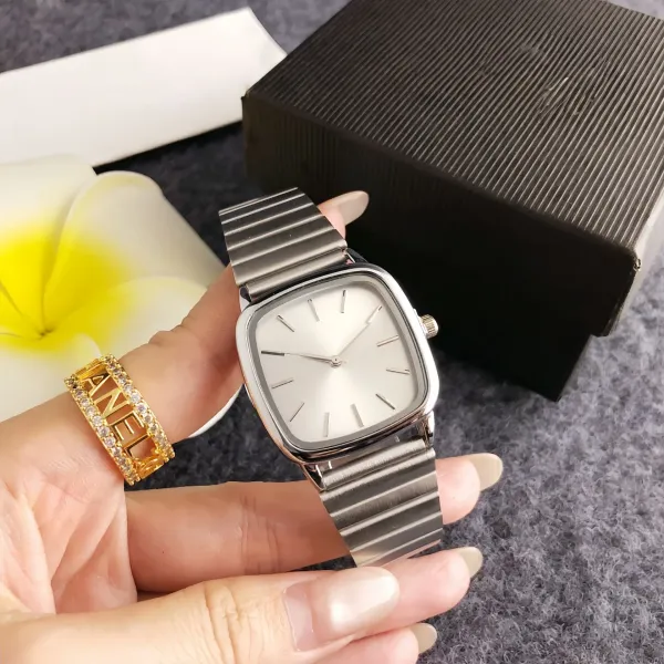 Design Square Dial Rose Red Quartz Watch with Stainless Steel Bracelet Watches - 6
