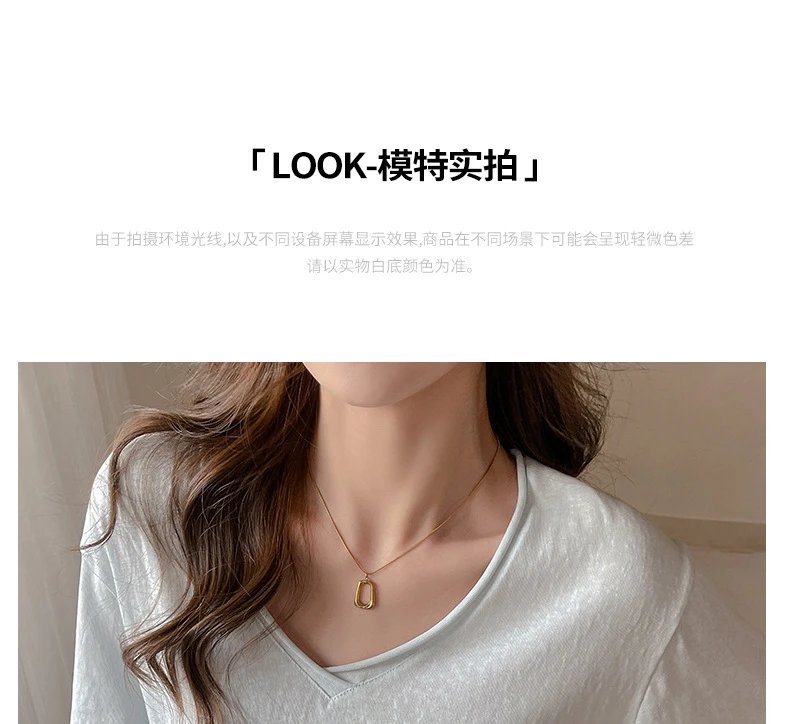 Design V-Neck Oversized T-Shirt Black - 17