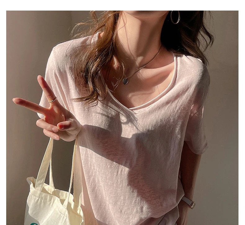 Design V-Neck Oversized T-Shirt Black - 24