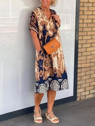 Design Wrap Dress with Abstract Print and Lace Hem in Multicolor - 1