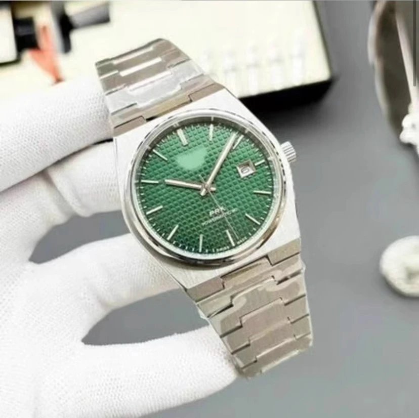 Design Green Dial Stainless Steel Quartz Watch Watches