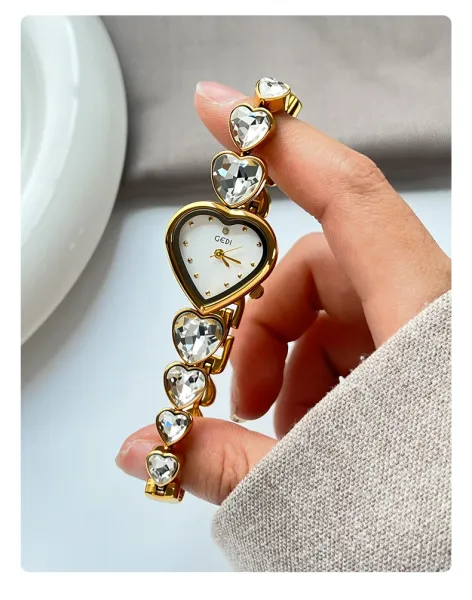 Design GEDI Heart-Shaped Emerald Green Quartz Watch Watches - 19