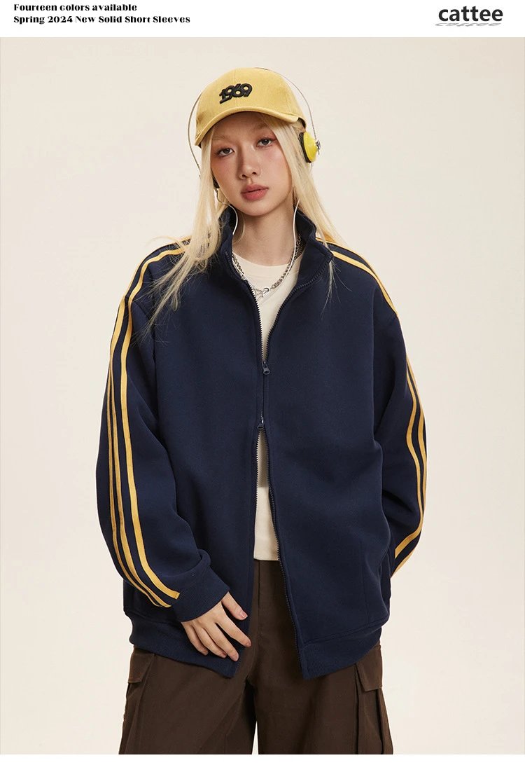 Design Track Jacket Navy with Gold Stripes Outerwear - 11