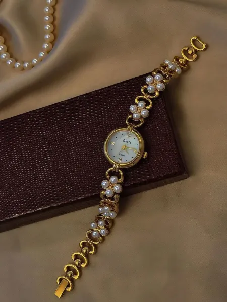 Design Lorus Pearl-Embellished Gold-Tone Quartz Watch Beige Watches - 5