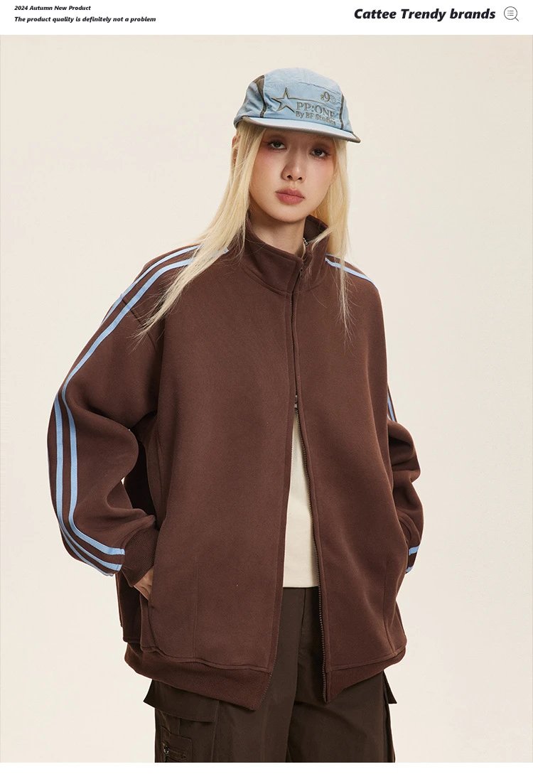 Design Track Jacket Navy with Gold Stripes Outerwear - 18