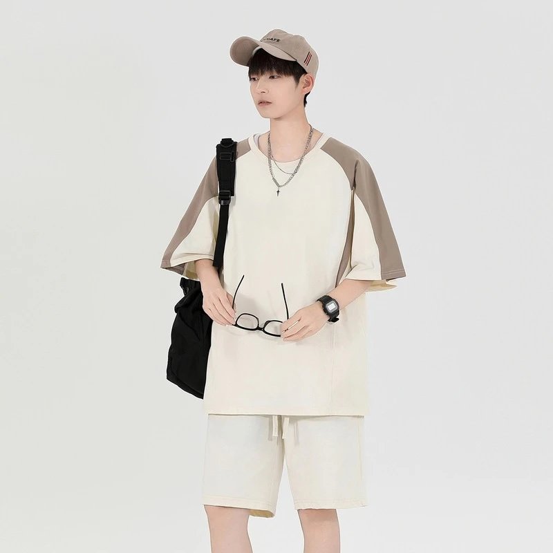 Design Oversized T-Shirt and Shorts Set Beige with Black Stripes Casual Set - 28